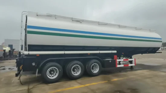 3 車軸 30000L/40000L/50000L 炭素鋼/ステンレス鋼/アルミニウム合金タンク/タンクセミトレーラー、石油/燃料/ディーゼル/ガソリン/原油/水/牛乳を輸送するため